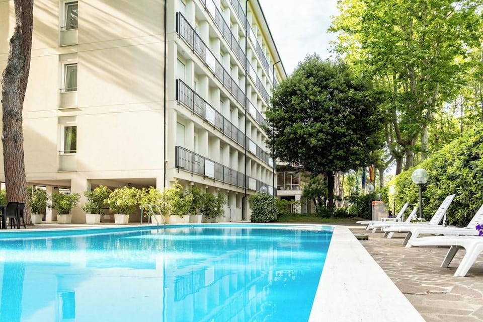 HOTEL CORALLO Hotel in Marina Romea