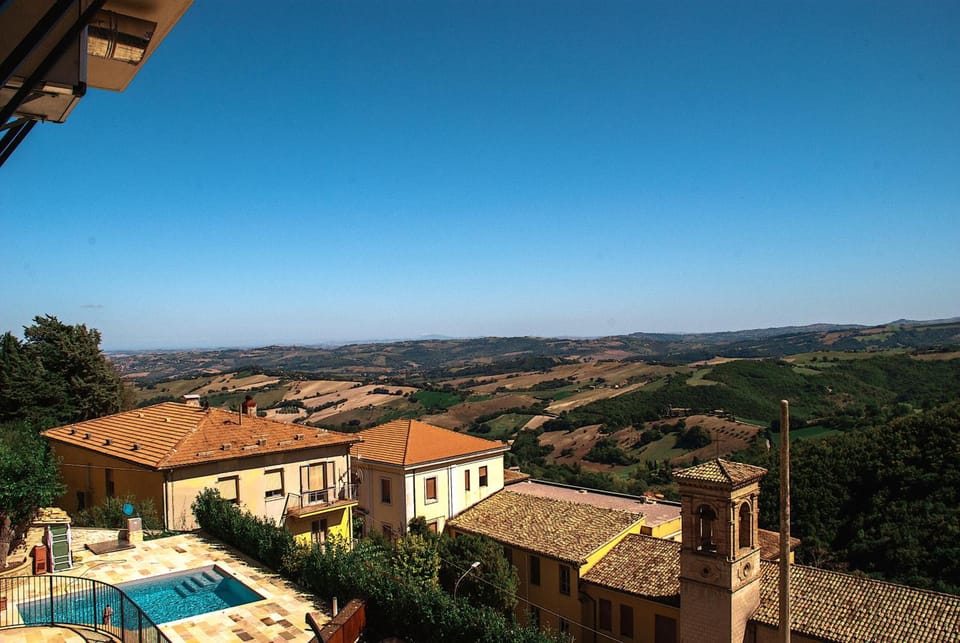 Rocca Contrada Relais  Resort in Umbria
