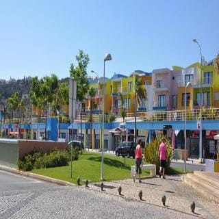 Cheerfulway minichoro Hotel in Albufeira
