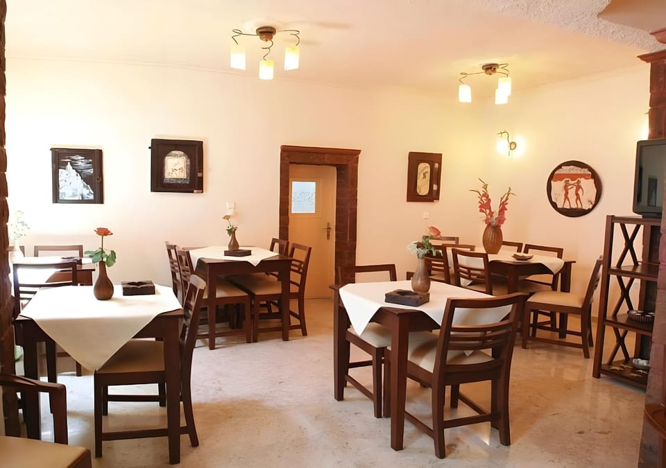 Galatia Villas Hotel in Thera