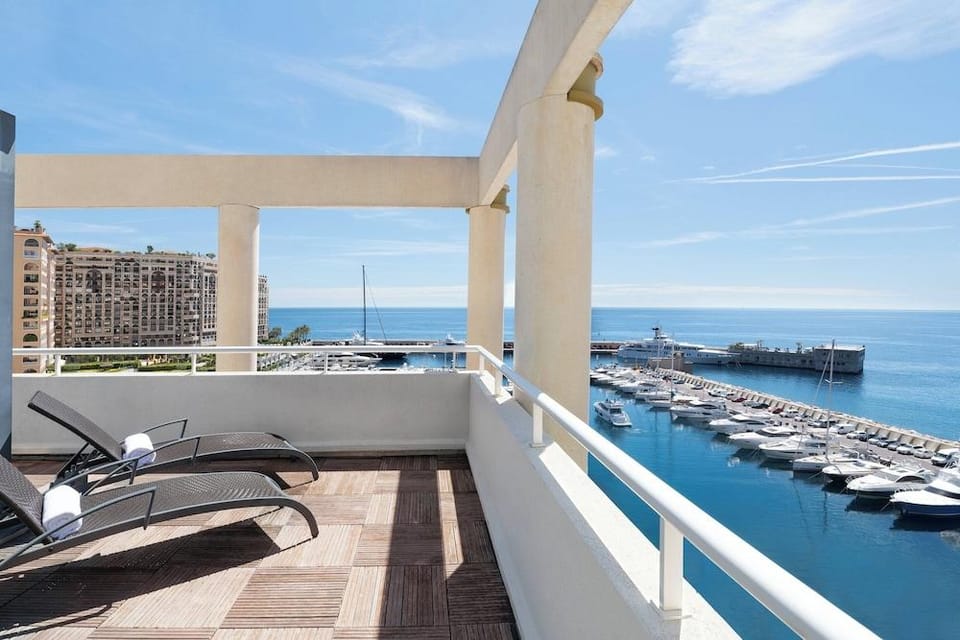 Riviera Marriott Hotel La Porte De Monaco Hotel in Cap-d'Ail