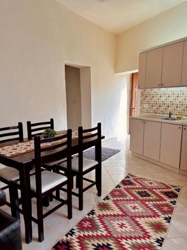 Domus Komanesse - Guest Houses Hotel in Montenegro