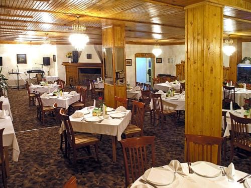 Хотел ЗЛАТНА КОТВА Hotel in Stara Zagora, Bulgaria