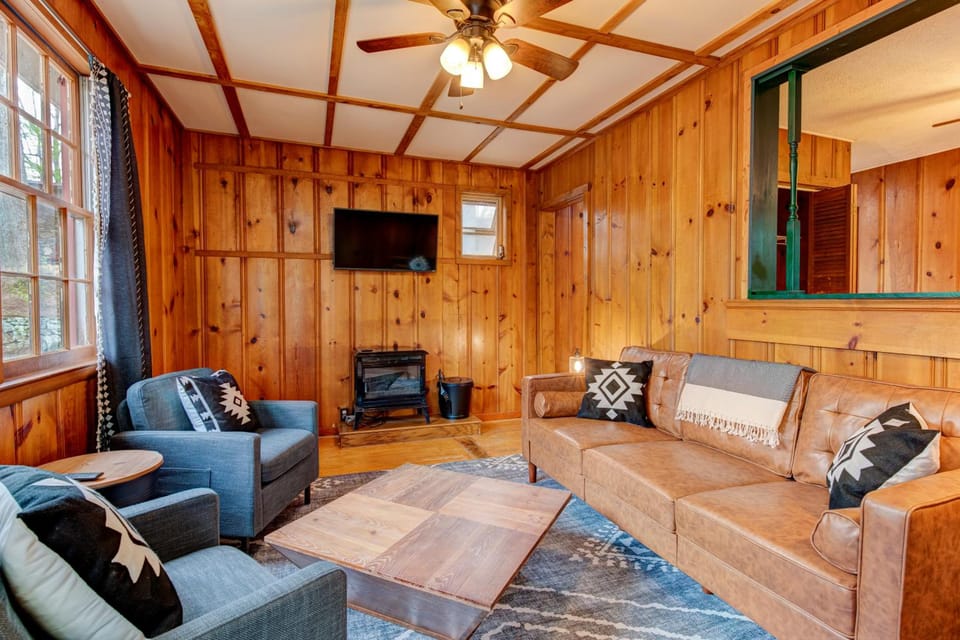 Wildrest Hotel Hotel in Waynesville