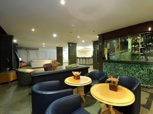 Bar/lounge