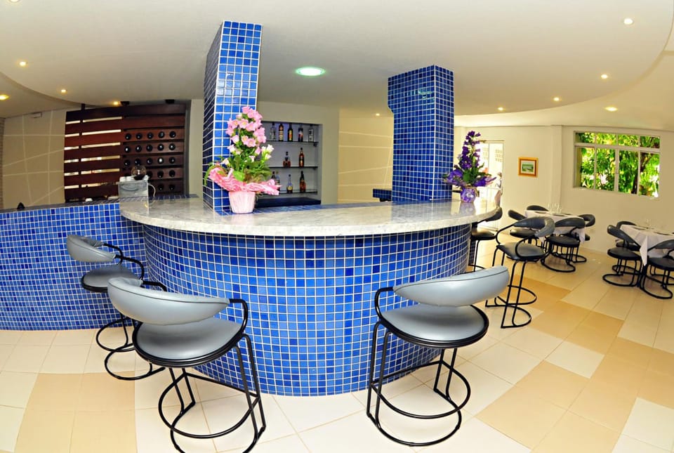Bar/lounge