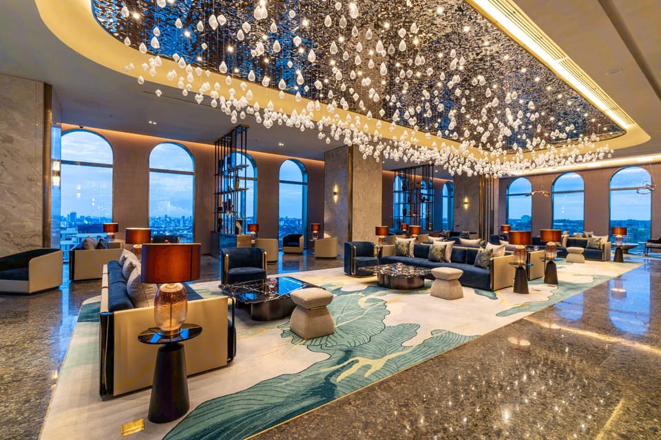 Arjuna Solitaire Hotel Resort in Ream
