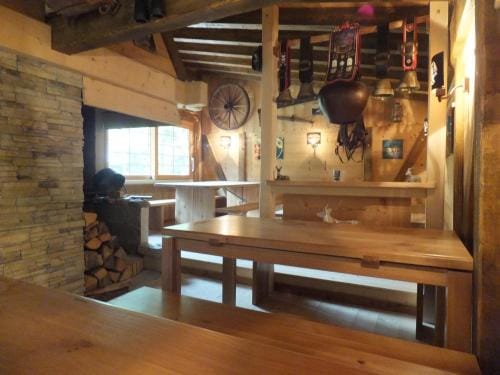 Au Petit Gite Les Paccots Hotel in Fribourg, Switzerland