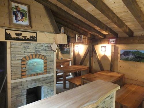 Au Petit Gite Les Paccots Hotel in Fribourg, Switzerland