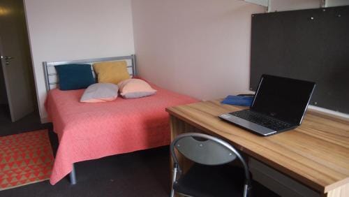 3 BedRoom Ensuite Apartment 100 Apartment Leicester Min 2 weeks Hotel in Leicester