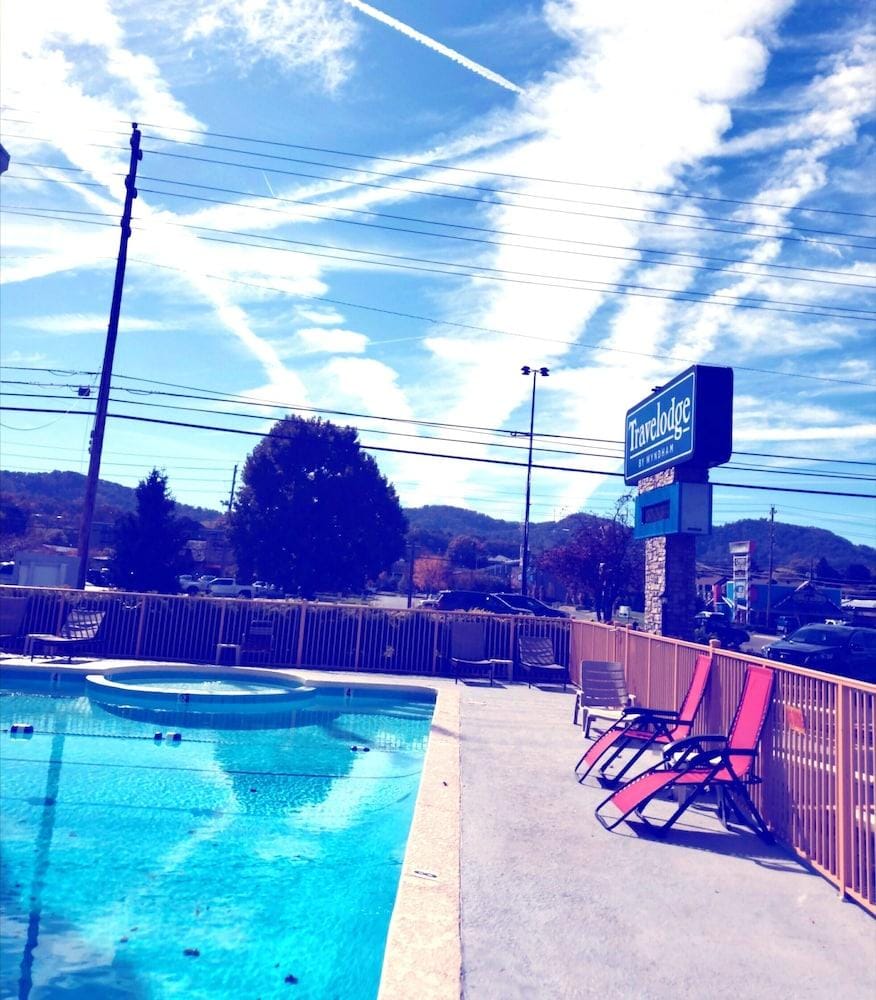 Pigeon Forge Parkway Inn Hotel in Pigeon Forge