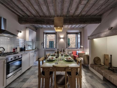 Apartment La Scala 1572 Hotel in San Quirico d'Orcia