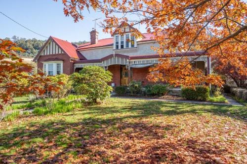 Franklin Lodge Huon Valley Iris Room Hotel in Tasmania