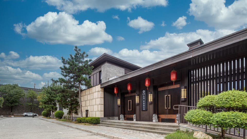 Floral Hotel Xi'an Jiujing He Light Luxury Meisu Homestay Hotel in Xian