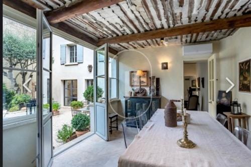 Le clos d Ambroisine Hotel in Sablet