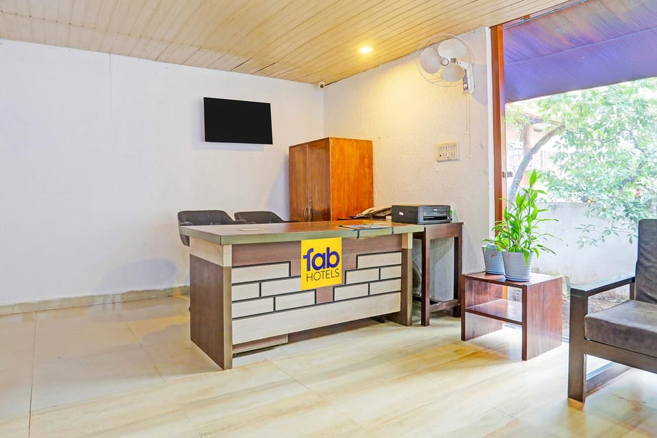FabHotel 22 Squares Living Spaces Hotel in Calangute
