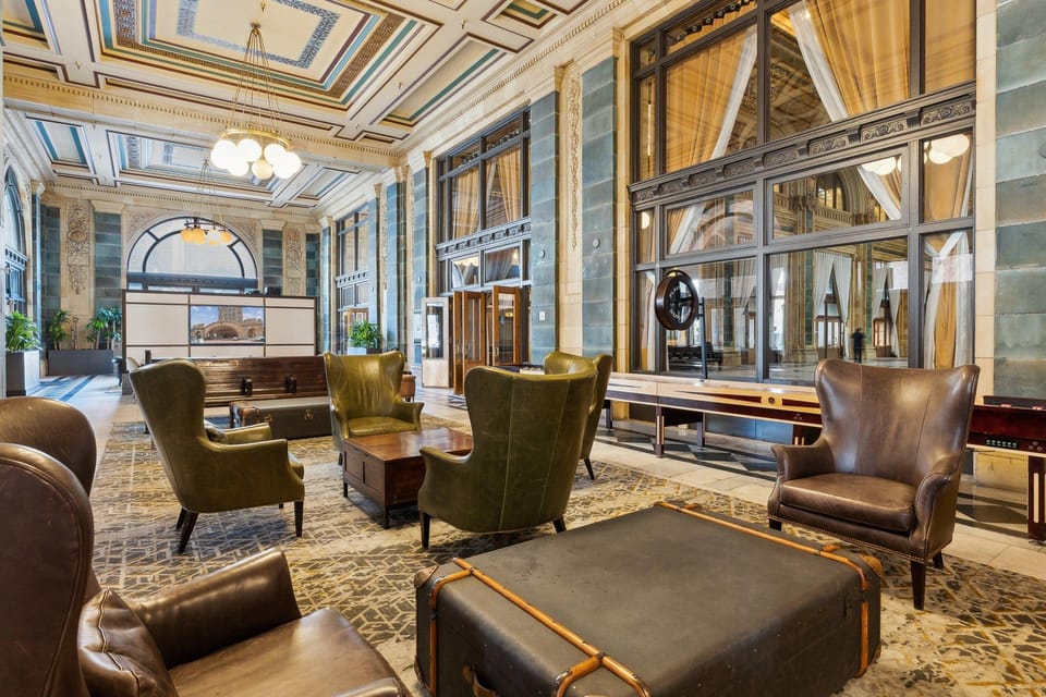 Placemakr Downtown Pittsburgh at The Pennsylvanian Hotel in Pittsburgh