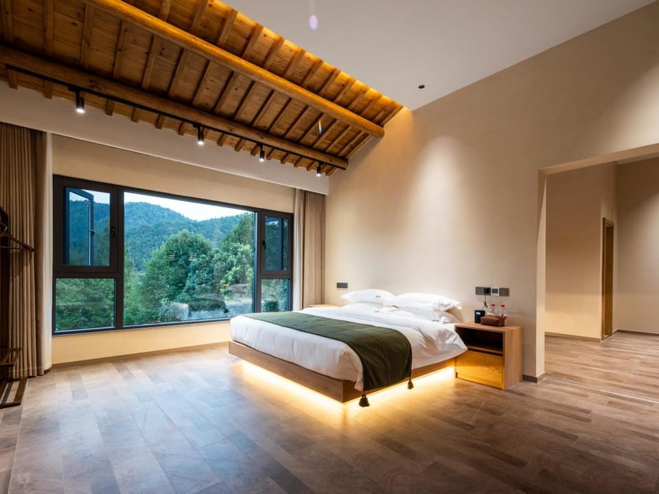 Floral Hotel  Shuilushan Mingju Hotel in Zhejiang