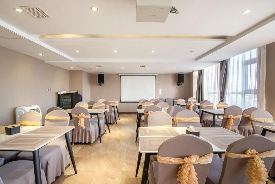 Mengducheng Holiday Hotel Hotel in China
