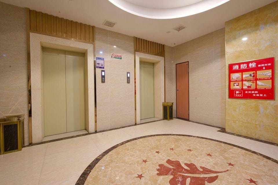 Oak Hotel Hotel in Jiangsu