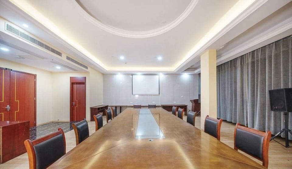 Oak Hotel Hotel in Jiangsu