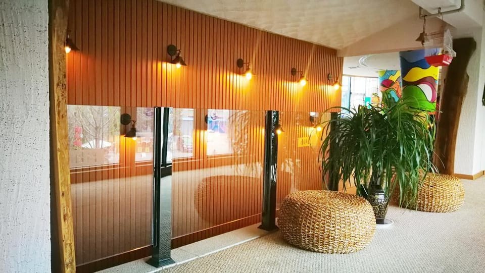 Phoenix Hot Spring Taibai Impression Resort Hotel in Xian