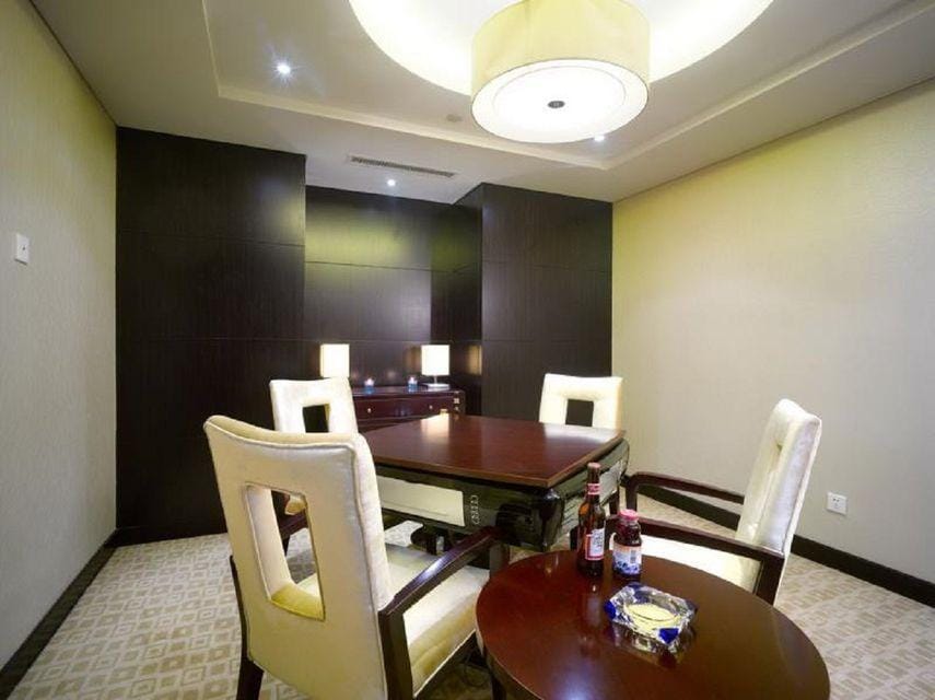 Yangzhou Jinling  Hotel (Yangzhou Slender West Lake Branch) Hotel in Jiangsu