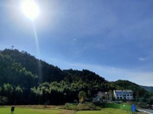 Calmness Boutique Guesthouse by Yixi River (Wannan Sichuan-Tibet Line Branch) Hotel in Zhejiang