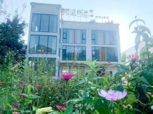 Guangwan Riji Homestay Hotel in Zhejiang