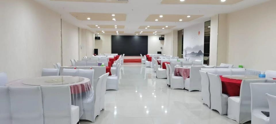 Sunshine Hotel Hotel in China