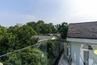 Hangzhou Die Lai Juyue Homestay Hotel in Hangzhou