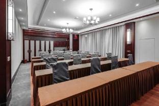 39 Yangxin Garden Hotel in Jiangsu