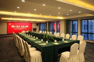 Pruis Restaurant & Hotel Hotel in Jiangsu