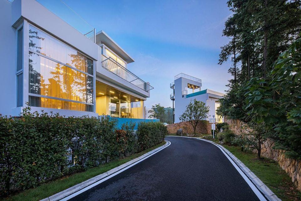 Moganshan Sky Swimming Pool Resort Hotel in Zhejiang