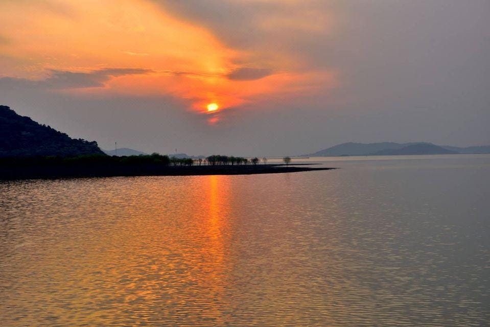 Mantian B&B (the Taihu Lake West Mountain Scenic Spot Store) Hotel in Suzhou