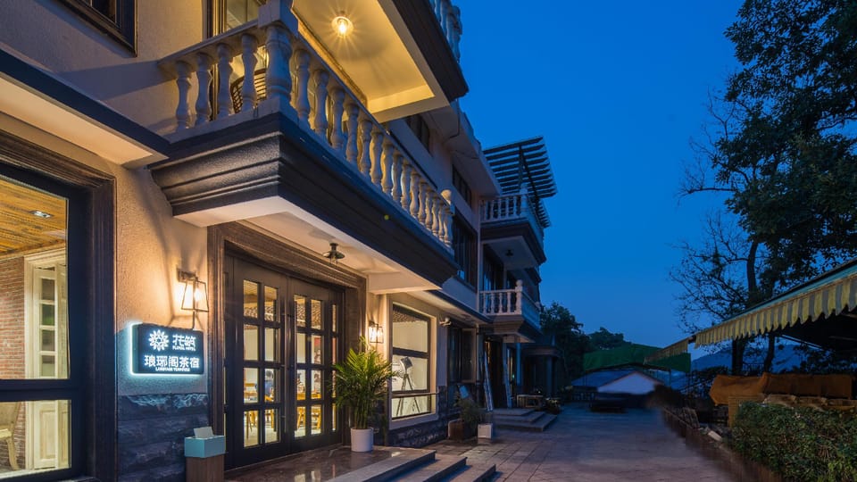 Floral Hotel Langya Ge Tea Homestay Hotel in Hangzhou