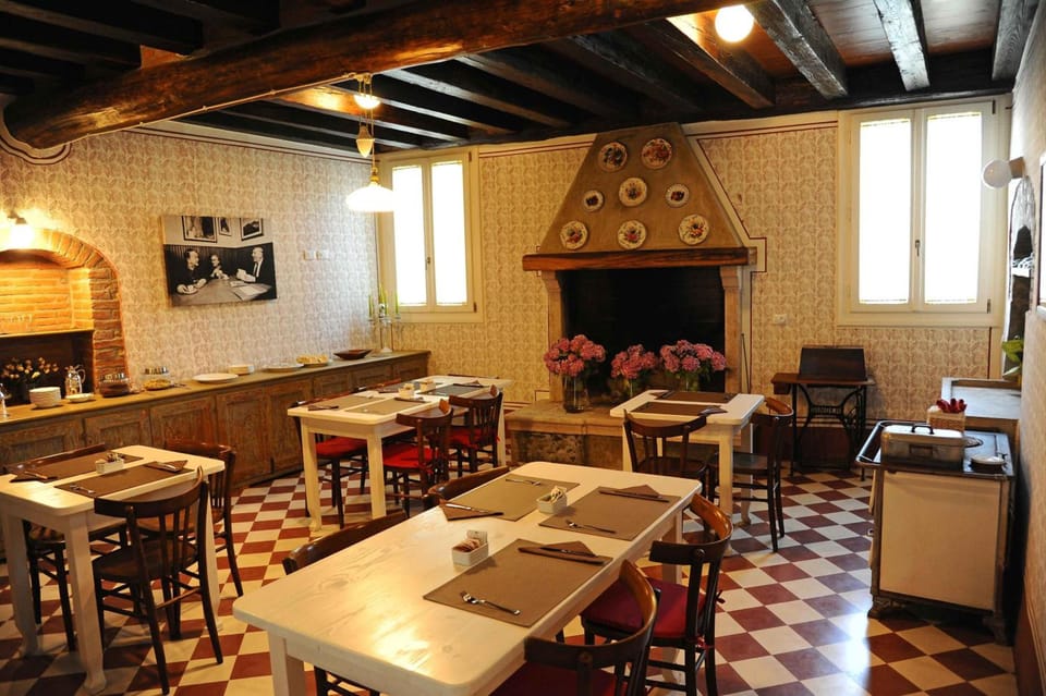 Hotel Albergo al Sole Hotel in Veneto