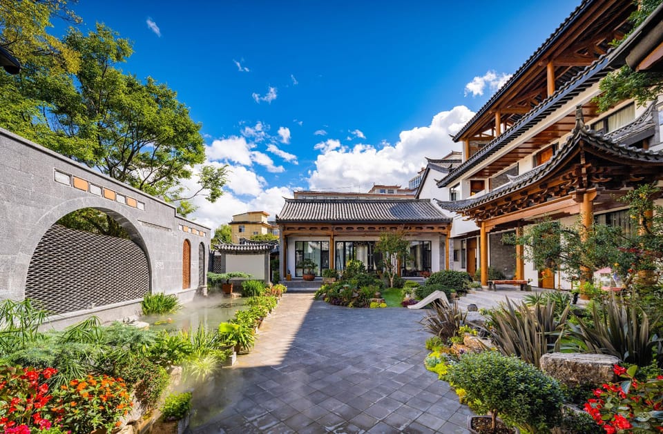 Floral Hotel Heting Lijiang Awa Mena Xi Culture Homestay Hotel in China