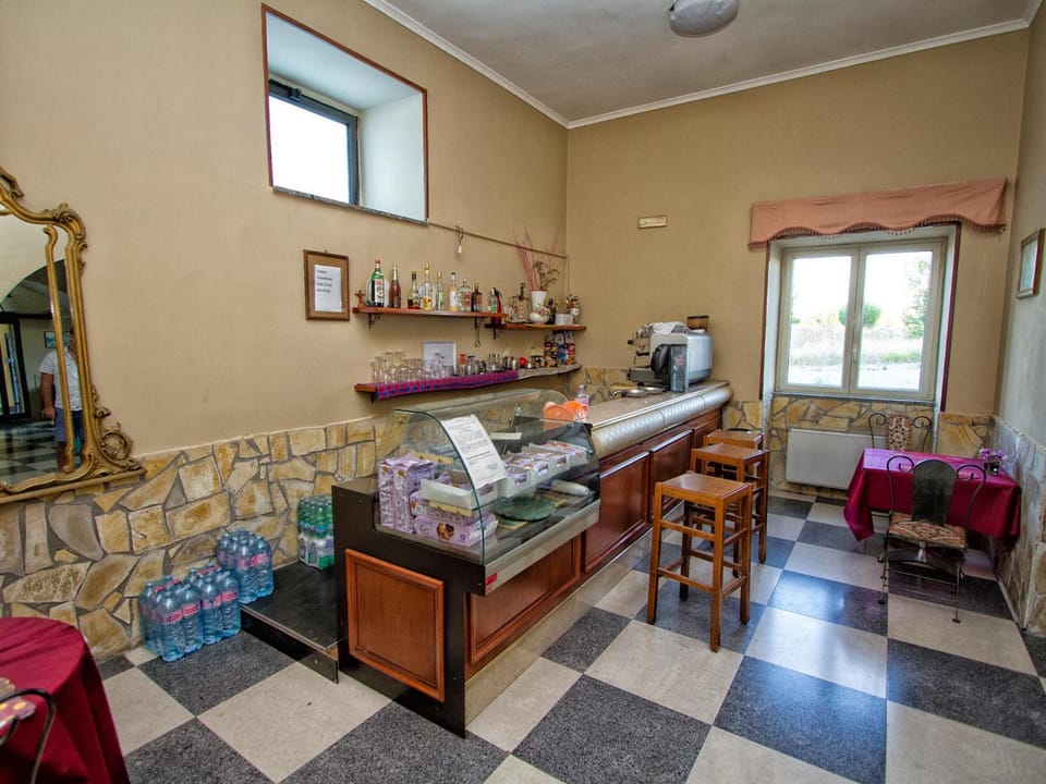 Bar/lounge