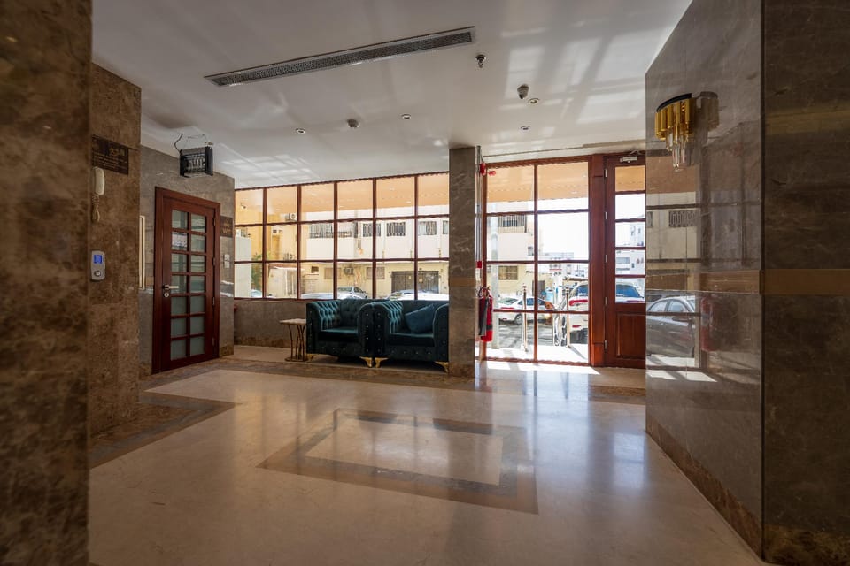 Golden New Al Masharef Heraaa Hotel in Jeddah