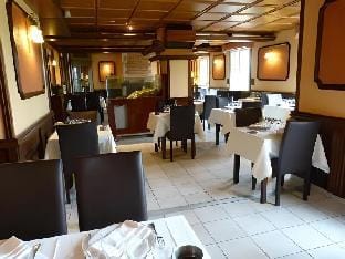 Logis Hotel Du Commerce Joncy Hotel in Bourgogne-Franche-Comté