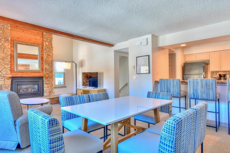Wedgewood Lodge Hotel in Breckenridge