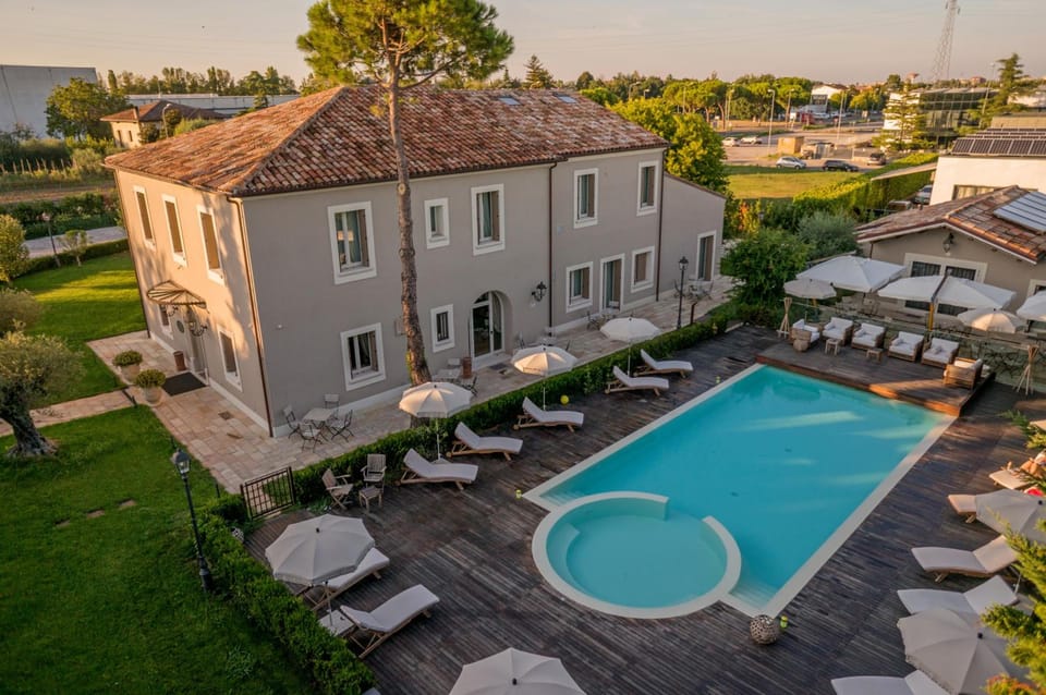 San Giovanni Relais Hotel in Marche