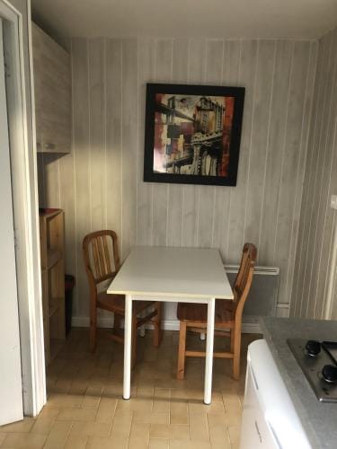 Studio 23 m2 Henri IV, centre-ville proche des thermes Hotel in Aix-les-Bains