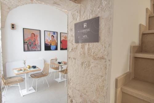 Palazzo Rugiada - rooms & spa Hotel in Ostuni