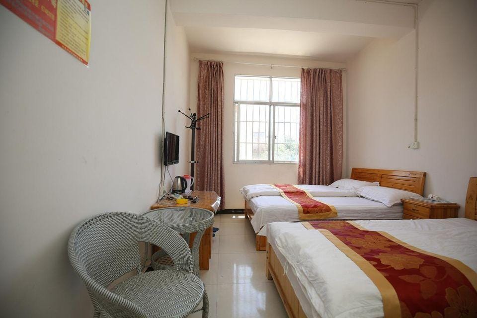 Qianyuan Hostel Hotel in China