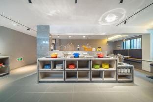 Homeinn Selected Hotel (Tiantai Mountain High-Speed Railway Station) Hotel in Zhejiang