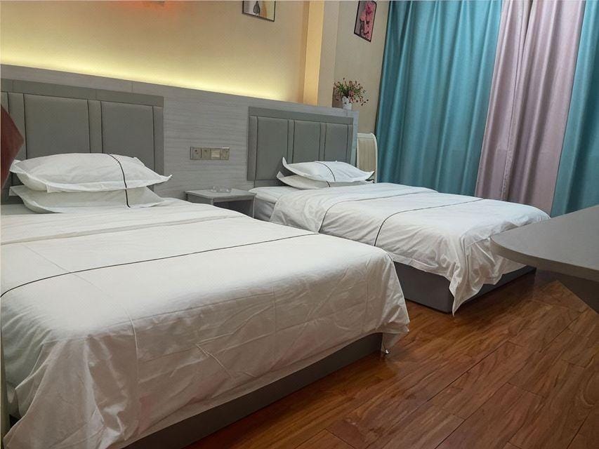 Xinlong Hotel Hotel in China