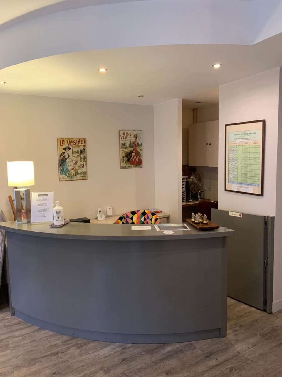 HOTEL PARIS VESINET- Logis Hotel Restaurant Hotel in Chatou
