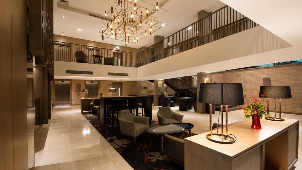 Clayton Hotel Chiswick Hotel in London Borough of Ealing